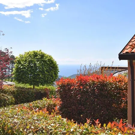 Casa vacanze Lovely In With Sauna *